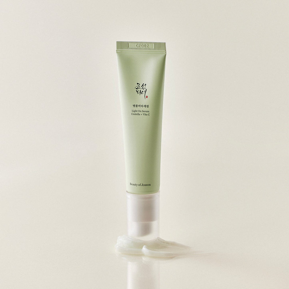 Light On Serum: Centella + Vita C